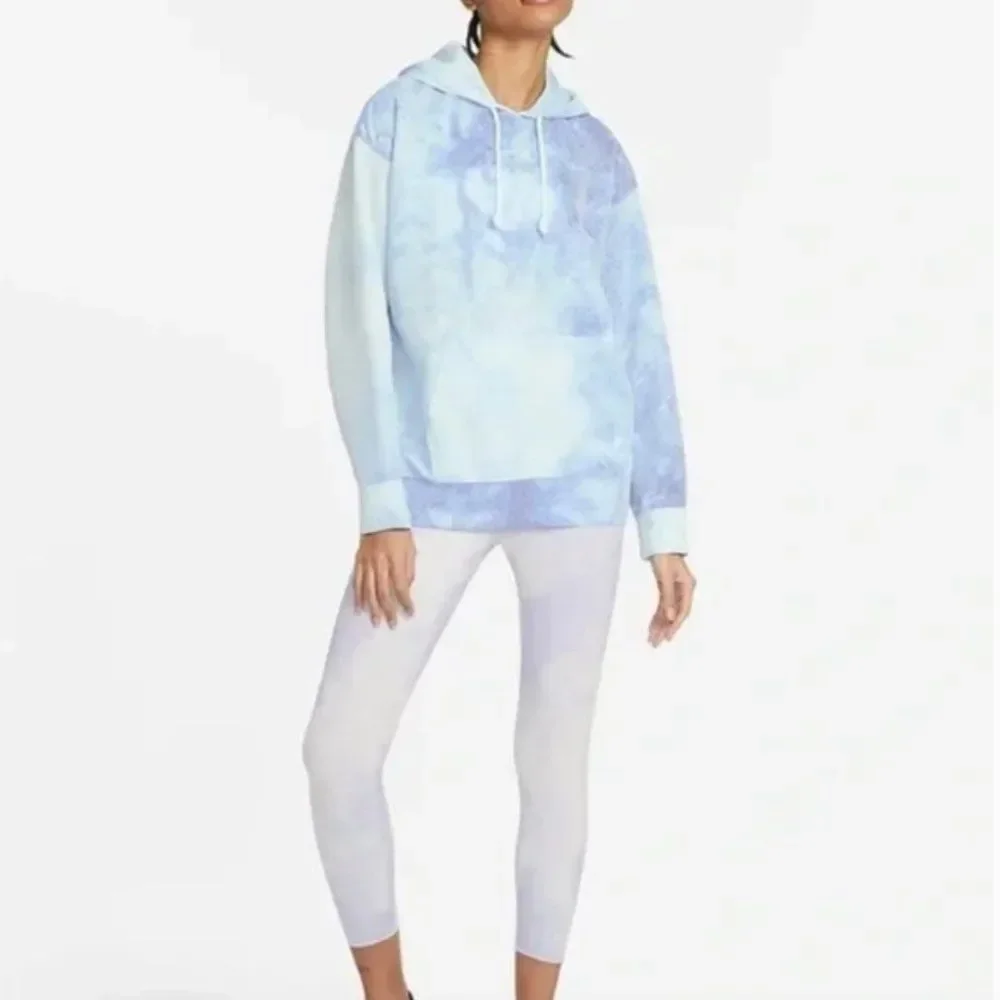 NWT Nike Women's Icon Clash Tie-Dye Oversized Hoodie, Light Racer Blue - Small - Picture 3 of 5